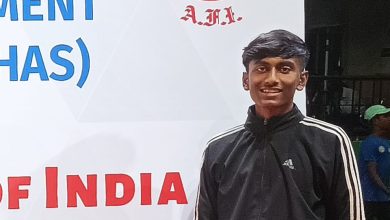 स्वामी आत्मानंद स्कूल मनेन्द्रगढ से 100 मीटर दौड़ लंबी कूद में होमेश्वर राव का संभाग के लिए चयनित